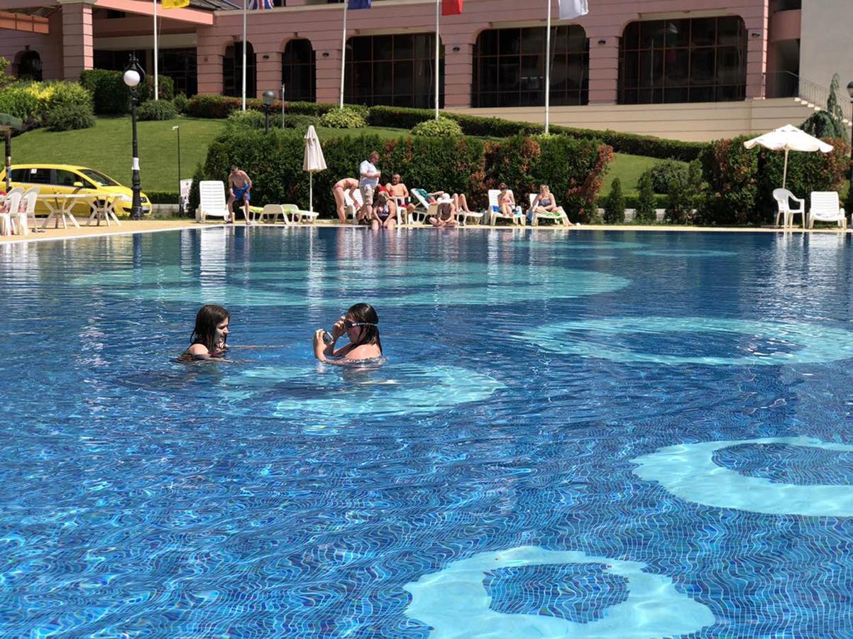 Aparthotel Poseidon ซันนีบีช ภายนอก รูปภาพ
